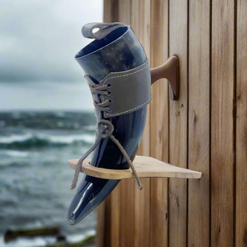 Large Drinking Horn