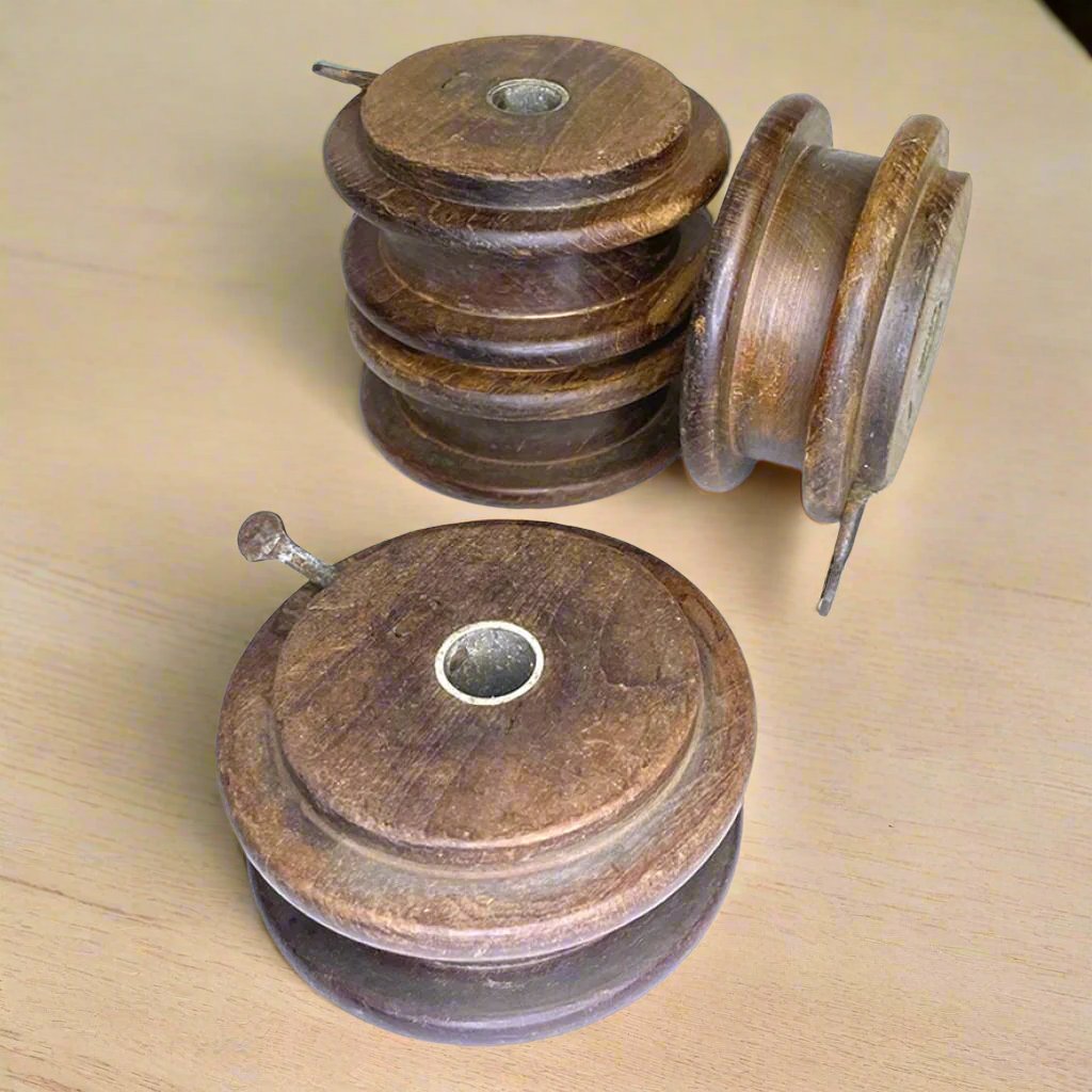 Flat Wooden Bobbin