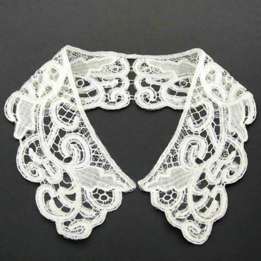 Lace Collar