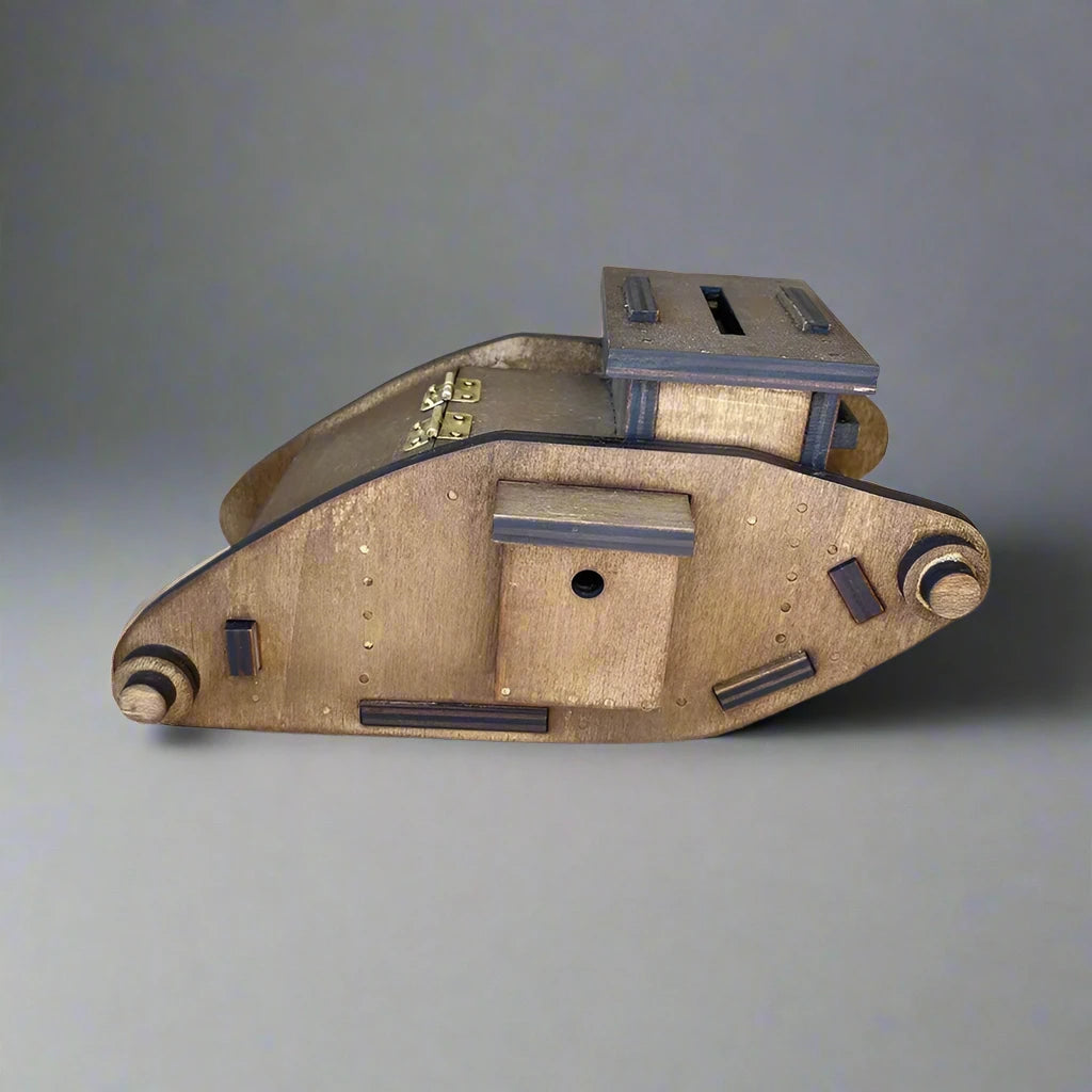 WW1 Wooden Tank