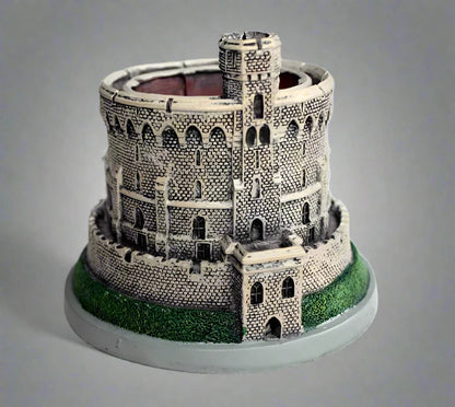 Tudors Inspire Box
